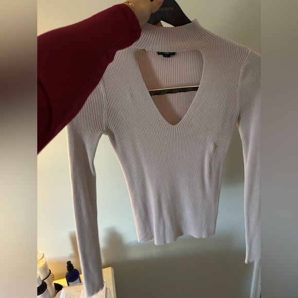 Express light pink top - Picture 4 of 5